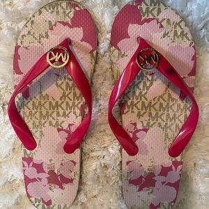Michael Kors Flipflops size 8